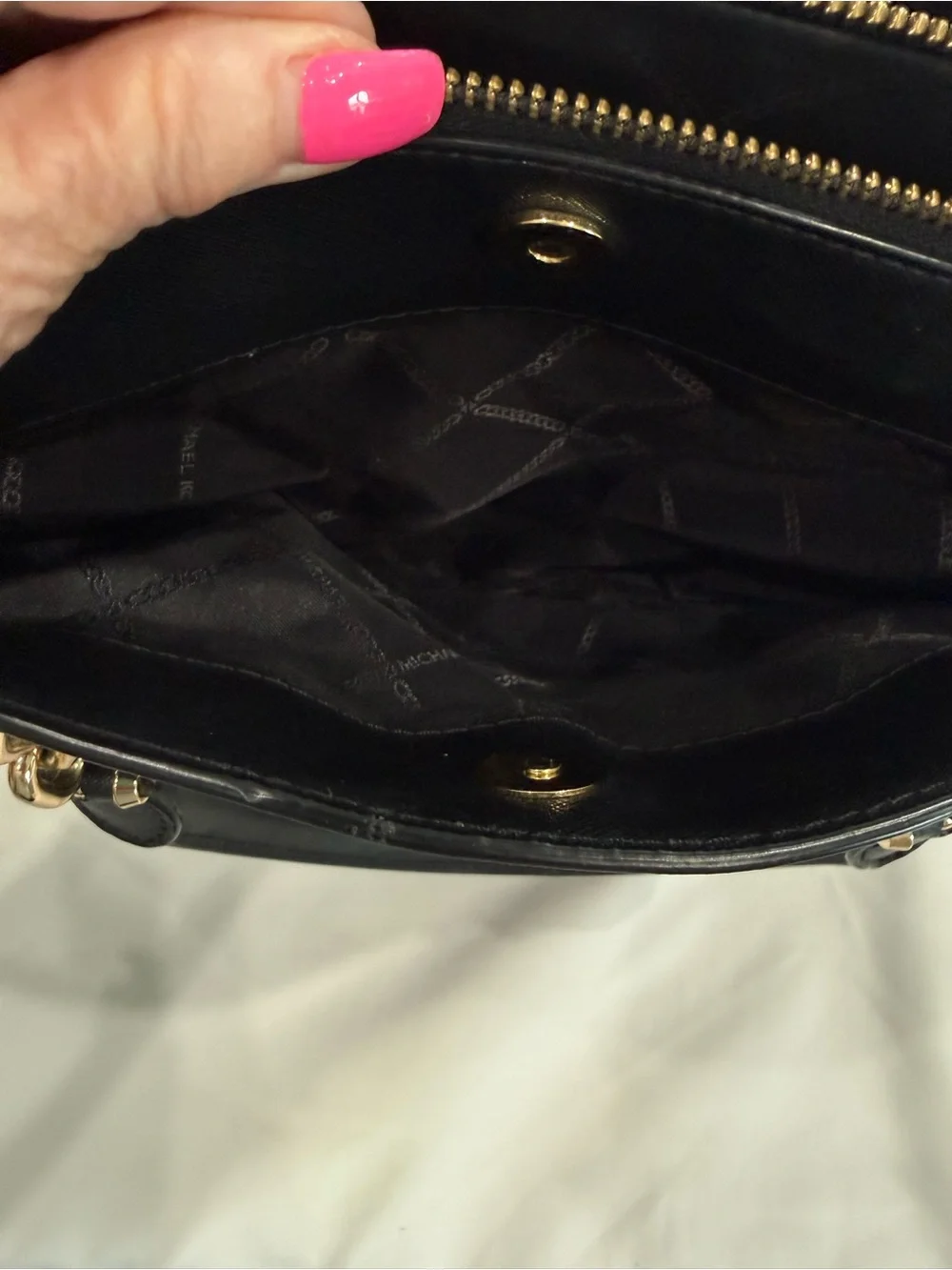 Michael Kors Rochelle Black Leather Satchel Tote Gold Hardware Top Zip Closure